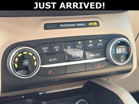 Used 2020 Ford Escape SE Sport AWD/4WD image 19