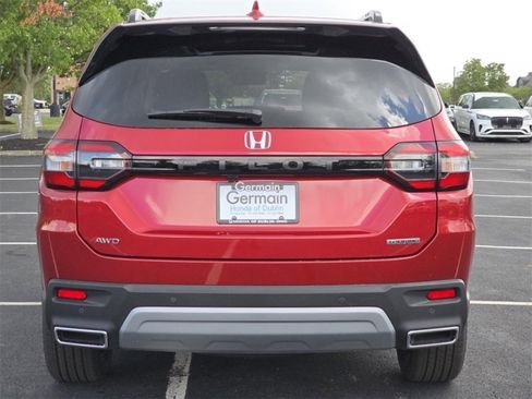 New 2025 Honda Pilot Touring image 21