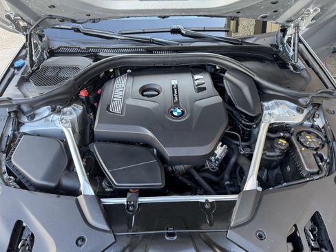 Used 2019 BMW 530i w/ Convenience Package image 28