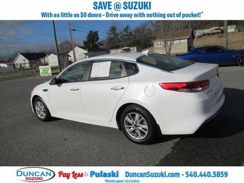 Used 2017 Kia Optima LX image 5