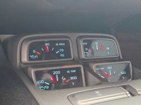 Used 2011 Chevrolet Camaro SS image 25