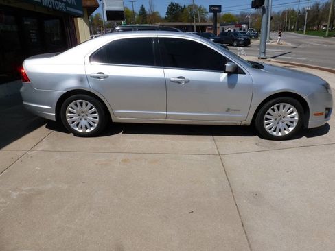 Used 2012 Ford Fusion Hybrid FWD image 5