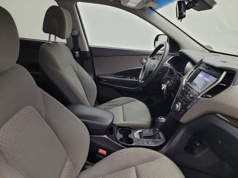 Used 2018 Hyundai Santa Fe SE AWD/4WD image 21
