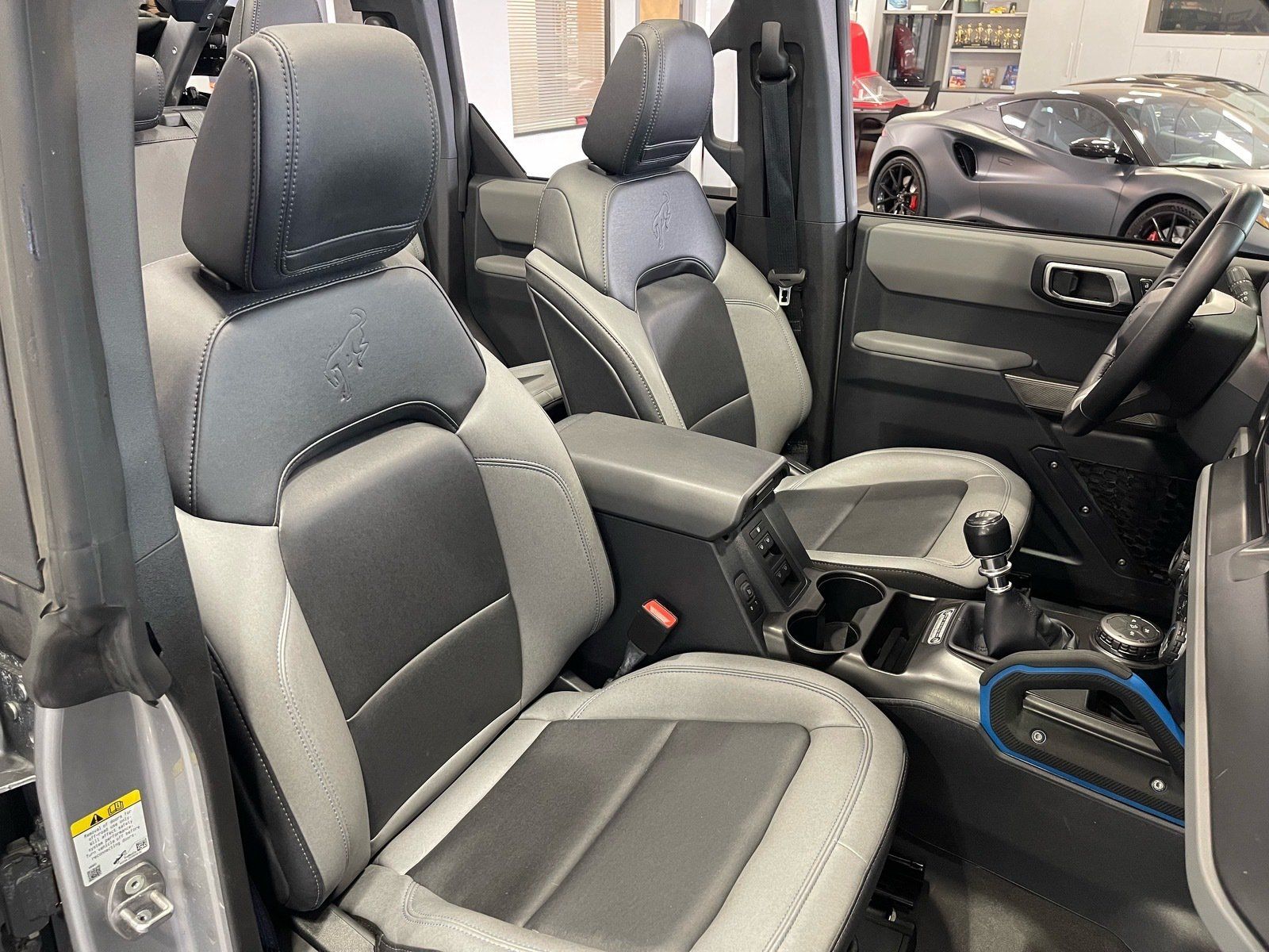 Used 2023 Ford Bronco Black Diamond AWD/4WD image 39