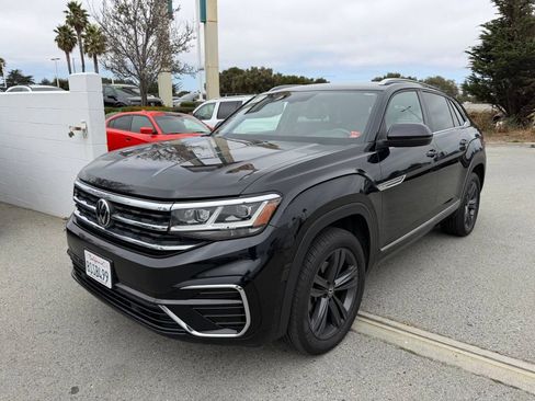 Used 2020 Volkswagen Atlas Cross Sport SE AWD/4WD image 1