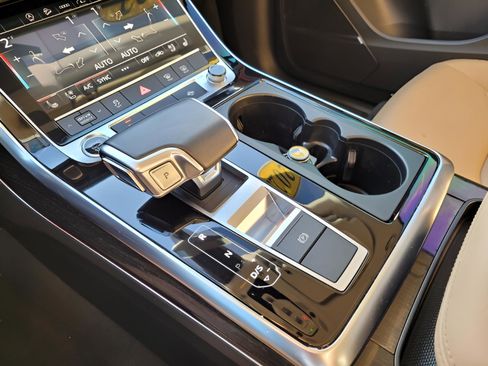 Used 2022 Audi Q7 2.0T Premium Plus w/ Premium Plus Package image 18