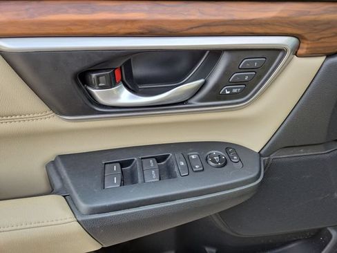 Used 2019 Honda CR-V EX-L image 18
