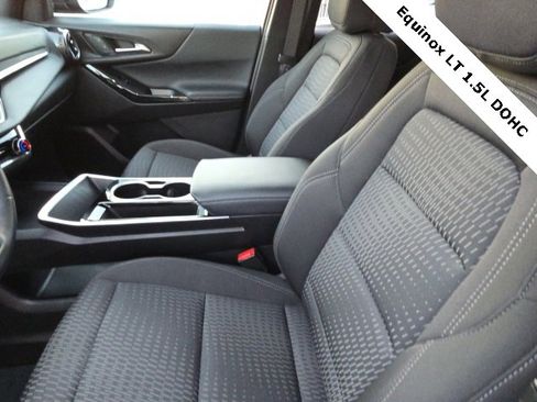 Used 2025 Chevrolet Equinox LT w/ Midnight Edition image 20