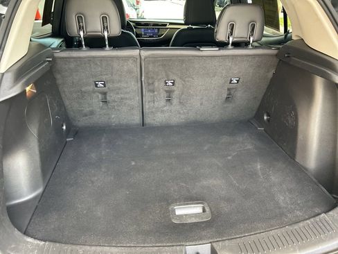 Used 2022 Buick Encore GX Select image 33