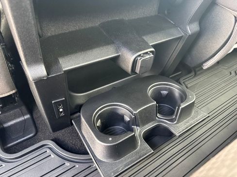 Used 2019 Ford F150 XLT w/ Equipment Group 302A Luxury AWD/4WD image 17