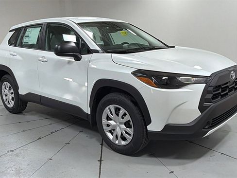 New 2026 Toyota Corolla Cross L image 3