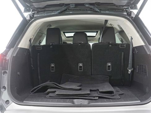 Used 2023 Nissan Pathfinder SL w/ SL Premium Package image 19