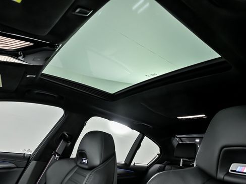 Used 2022 BMW M5 w/ Competition Package image 23