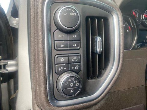 Used 2022 Chevrolet Silverado 2500 LTZ w/ LTZ Convenience Package image 25