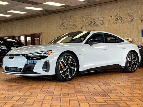 Used 2024 Audi RS e-tron GT w/ Carbon Performance Package image 4