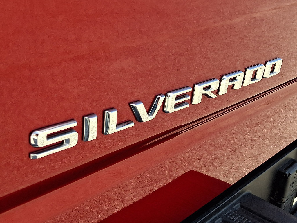 Used 2023 Chevrolet Silverado 1500 RST w/ Convenience Package II AWD/4WD image 30