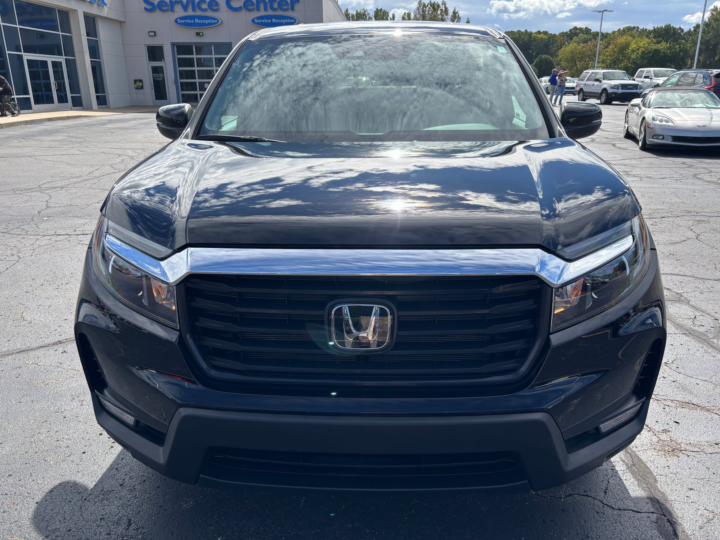 Certified 2023 Honda Ridgeline RTL image 3
