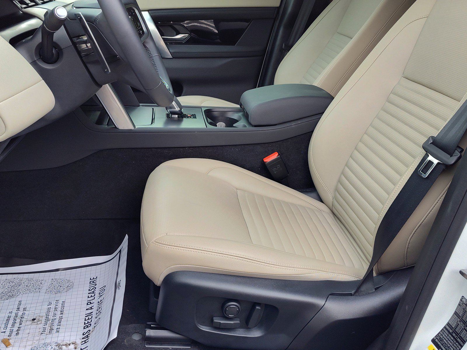 Used 2025 Land Rover Discovery Sport S AWD/4WD image 19