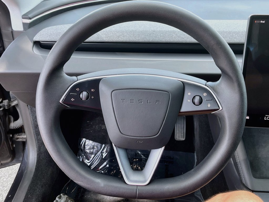 Used 2025 Tesla Model 3 Long Range AWD/4WD image 10