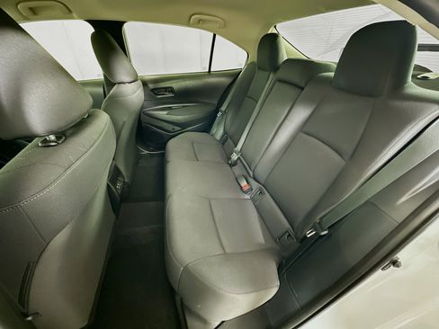 Used 2024 Toyota Corolla LE image 25