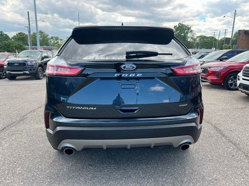 Certified 2024 Ford Edge Titanium AWD/4WD image 5