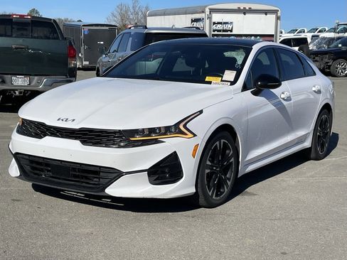 Used 2022 Kia K5 GT-Line w/ GT-Line FWD Premium Package image 3