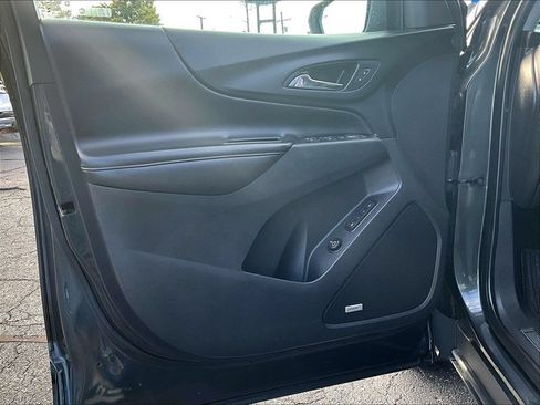 Used 2020 Chevrolet Equinox Premier AWD/4WD image 9