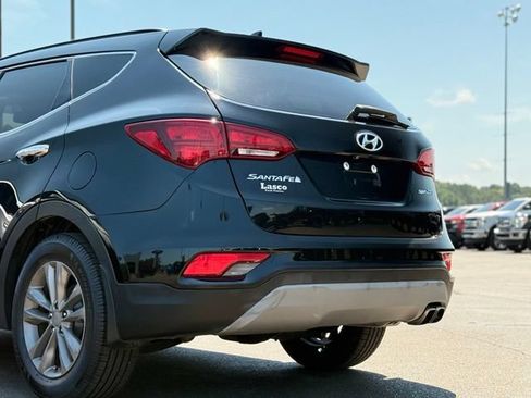 Used 2018 Hyundai Santa Fe Sport 2.0T FWD image 34