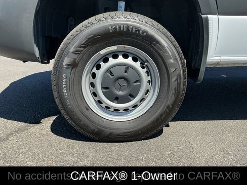 Used 2025 Mercedes-Benz Sprinter 2500 image 2