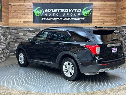 Used 2020 Ford Explorer XLT w/ Equipment Group 202A AWD/4WD image 7
