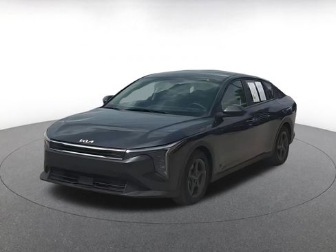 Used 2025 Kia K4 FWD image 7