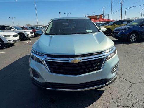 Used 2022 Chevrolet Equinox LT FWD image 3