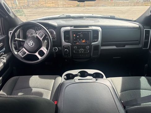 Used 2022 RAM 1500 Classic Warlock image 9