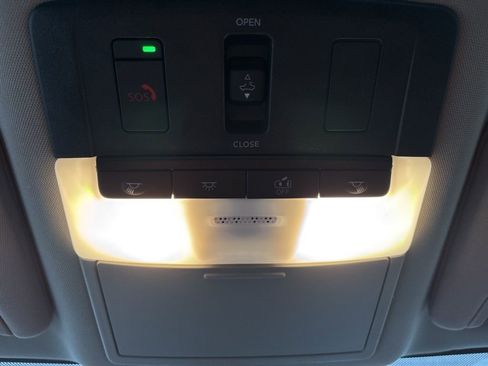 Used 2024 Nissan Altima 2.5 SL image 25