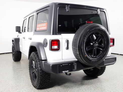 Used 2022 Jeep Wrangler Unlimited Sport image 6