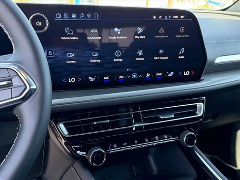 New 2026 Chevrolet Traverse LT FWD image 11