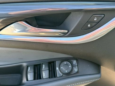 Certified 2021 Buick Enclave Essence w/ Sound and Sites Package image 24