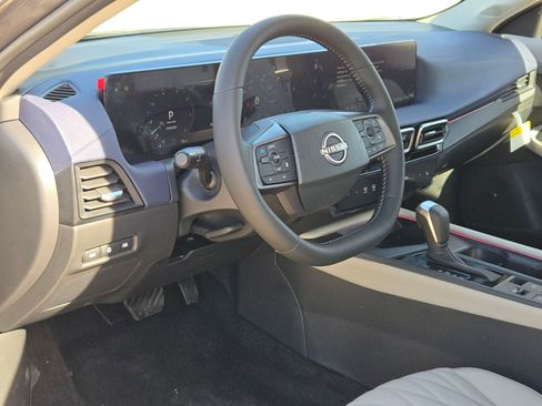 New 2026 Nissan Sentra SL image 11