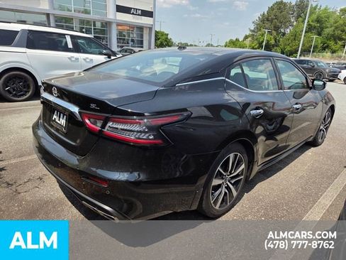 Used 2023 Nissan Maxima SL FWD image 12