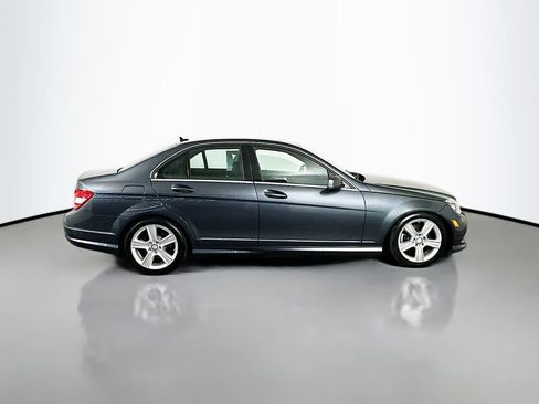 Used 2011 Mercedes-Benz C 300 4MATIC Sedan image 9