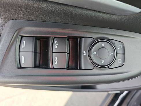 Used 2023 Chevrolet Bolt EUV Premier w/ Sun & Sound Package image 31