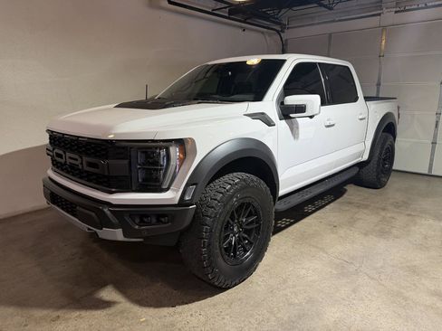 Used 2022 Ford F150 Raptor w/ Equipment Group 801A High AWD/4WD image 3