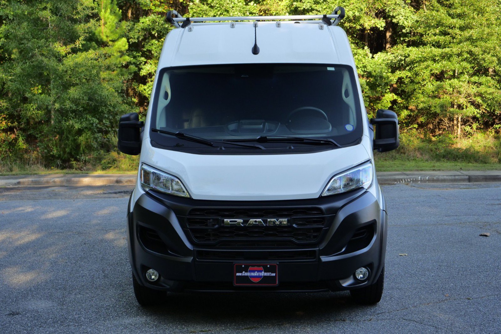 Used 2023 RAM ProMaster 2500 w/ Convenience Group FWD image 5