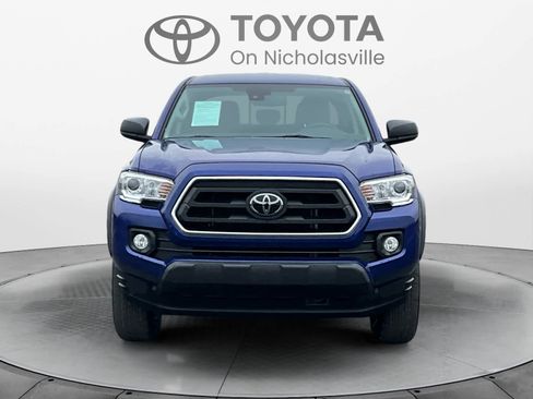 Used 2023 Toyota Tacoma SR5 image 9