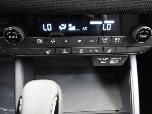 New 2026 Subaru Outback Premium AWD/4WD image 34