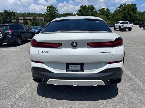 Used 2022 BMW X6 xDrive40i w/ Executive Package AWD/4WD image 4