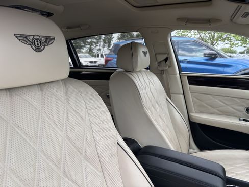 Used 2014 Bentley Flying Spur W12 AWD/4WD image 35