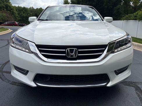 Used 2013 Honda Accord Touring image 26