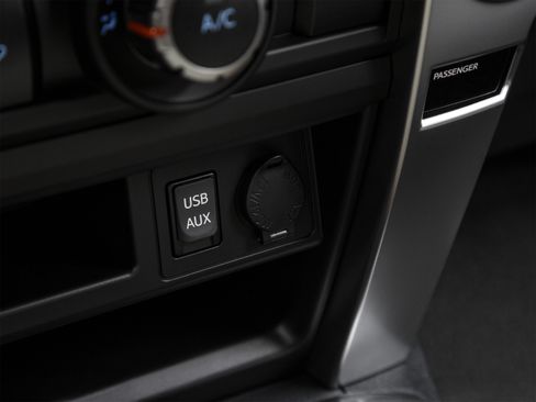 Used 2018 Toyota 4Runner Limited AWD/4WD image 44