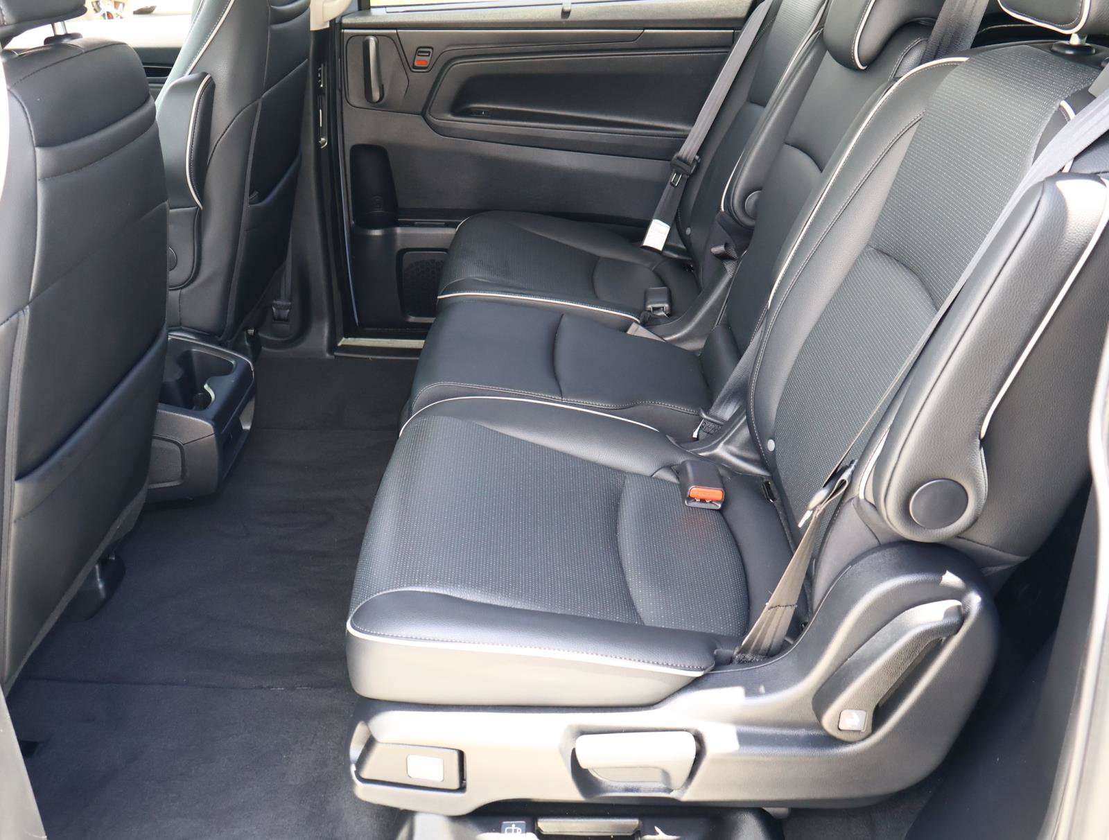 Used 2025 Honda Odyssey Elite image 21